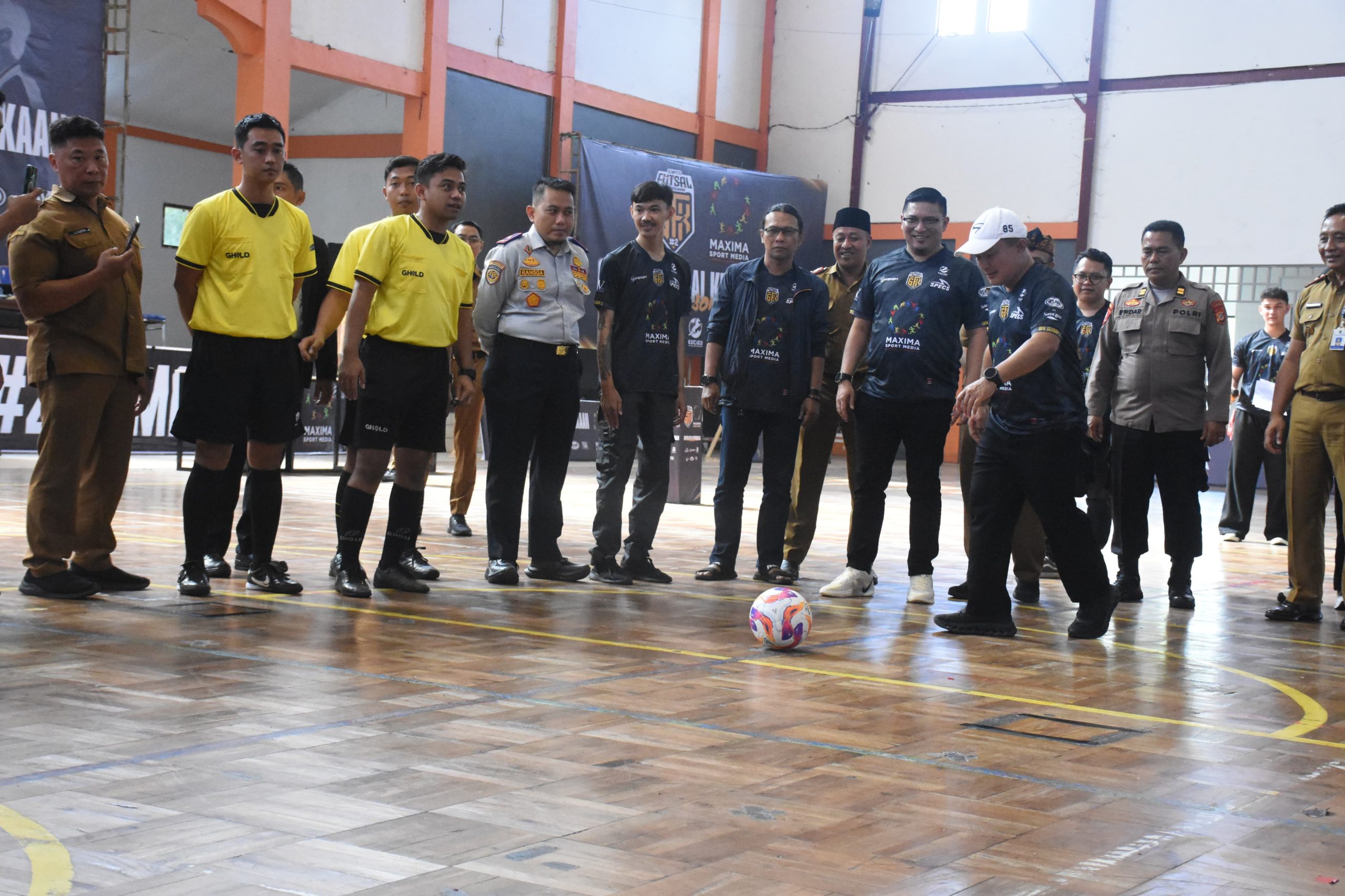 Bupati Resmi buka Gempita Futsal Kemerdekaan, Ada 47 Tim Pelajar dan Umum